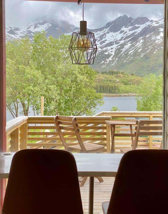 The Little Red Cabin Lofoten Urda Exterior photo
